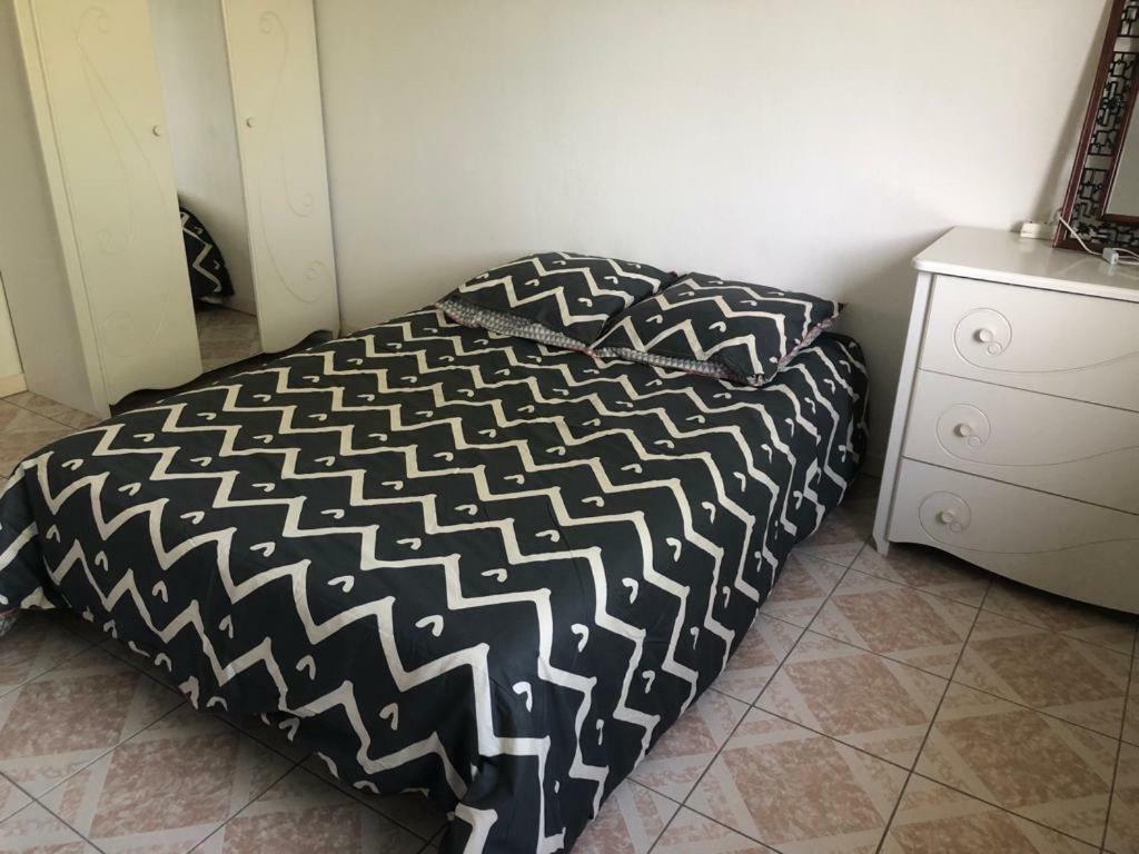Villa plein pied rez-de-chaussée+1 avec dépendance Cenon Extérieur photo